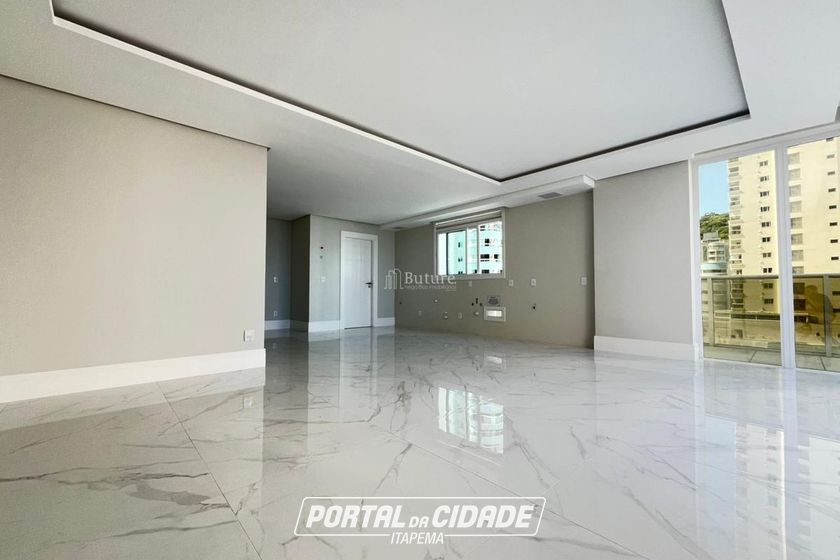 Apartamento &agrave; venda - 223m&sup2; - Pioneiros