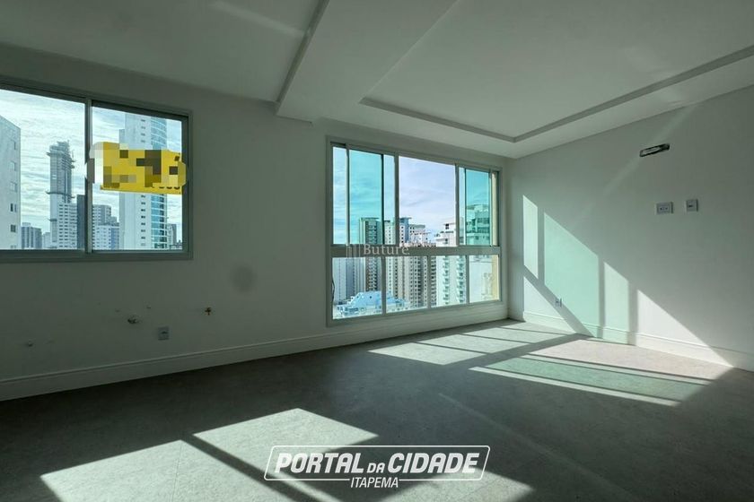 Apartamento &agrave; venda - 143m&sup2; - Centro