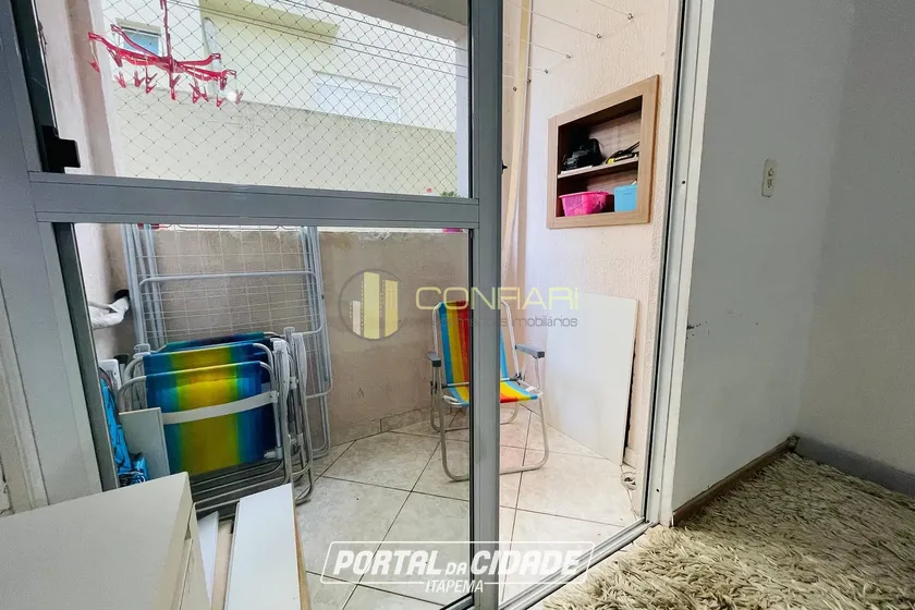 Apartamento &agrave; venda - 60m&sup2; - Meia Praia