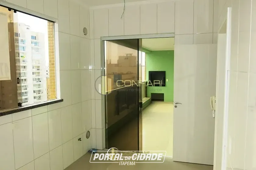 Apartamento &agrave; venda - 193m&sup2; - Meia Praia