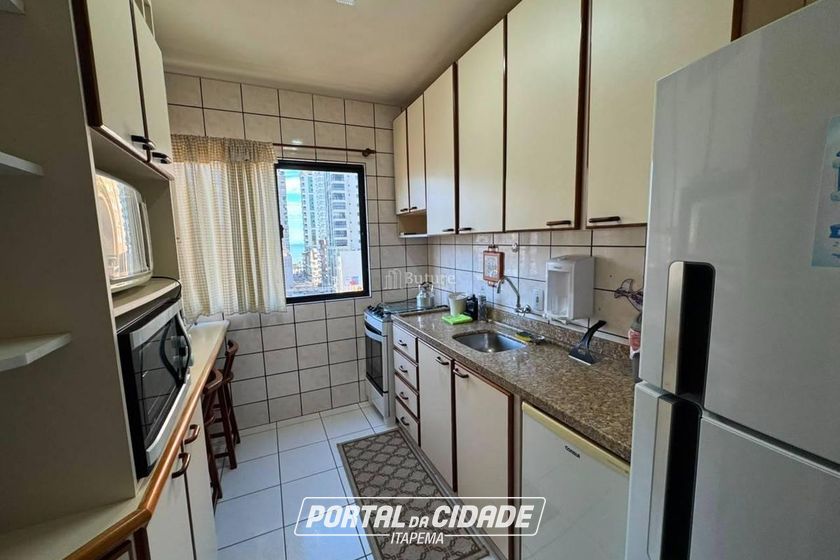 Apartamento &agrave; venda - Meia Praia