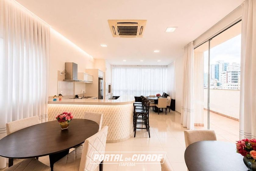 Apartamento &agrave; venda - Meia Praia