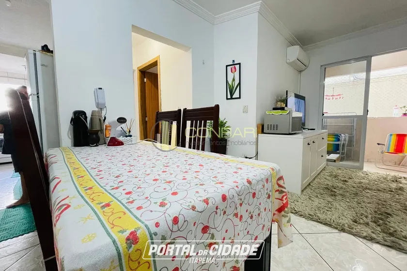 Apartamento &agrave; venda - 60m&sup2; - Meia Praia