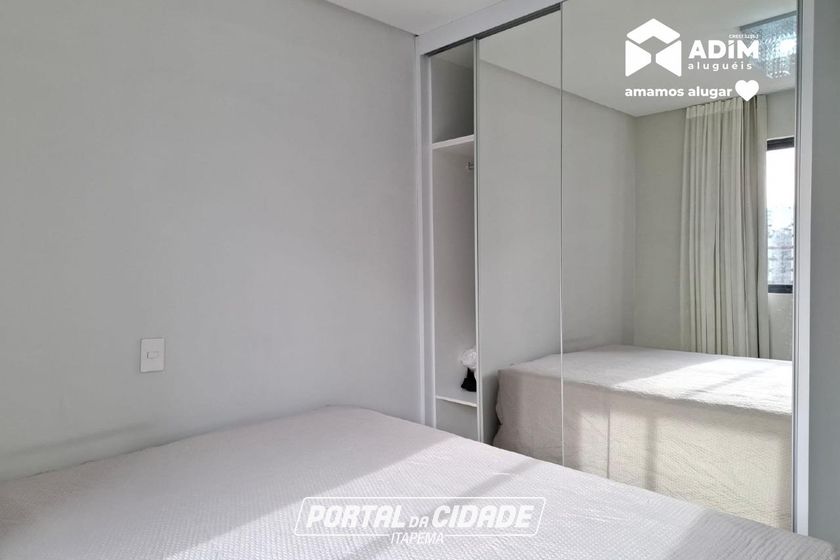 Apartamento para alugar - 93m&sup2; - Meia Praia