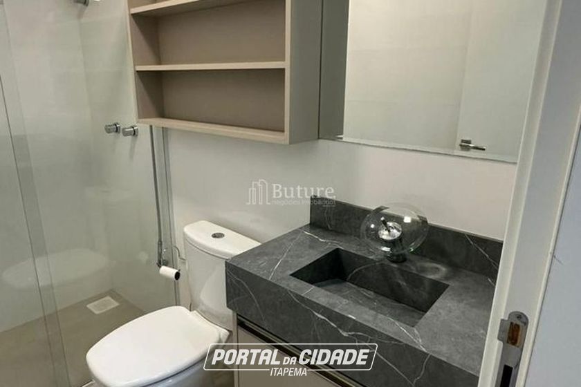 Apartamento &agrave; venda - 81m&sup2; - Meia Praia