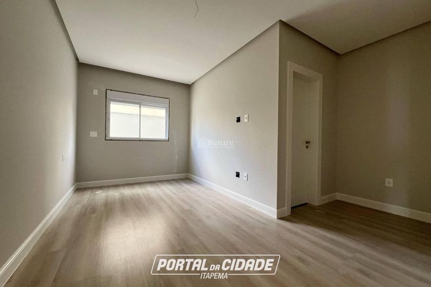 Apartamento &agrave; venda - Meia Praia