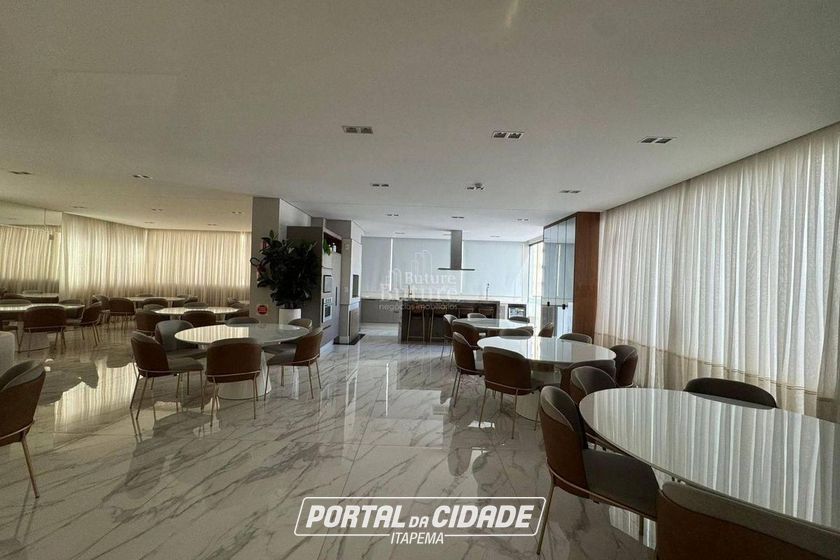 Apartamento &agrave; venda - Meia Praia