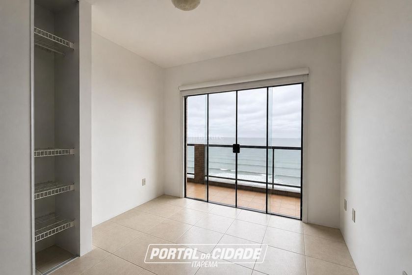 Apartamento &agrave; venda - 130m&sup2; - Centro