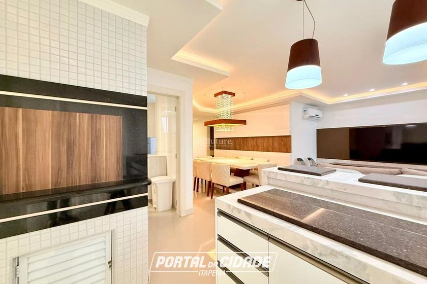 Apartamento &agrave; venda - 202m&sup2; - Meia Praia