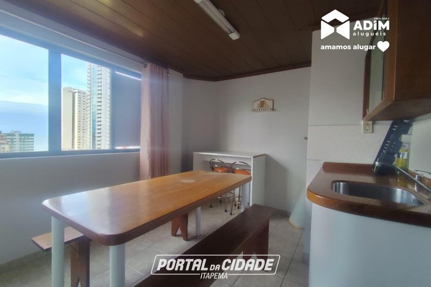 Apartamento para alugar - 130m&sup2; - Centro