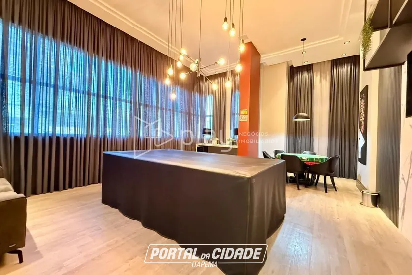 Apartamento &agrave; venda - 70m&sup2; - Meia Praia