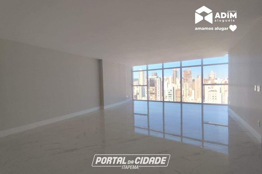 Apartamento para alugar - 125m&sup2; - Centro