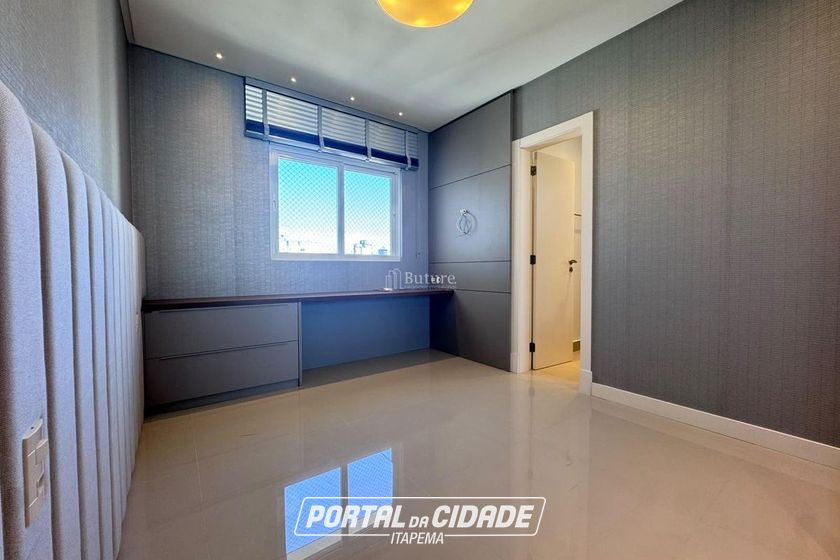 Apartamento &agrave; venda - 129m&sup2; - Centro