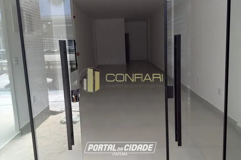 Sala Comercial &agrave; venda - 60m&sup2; - Meia Praia
