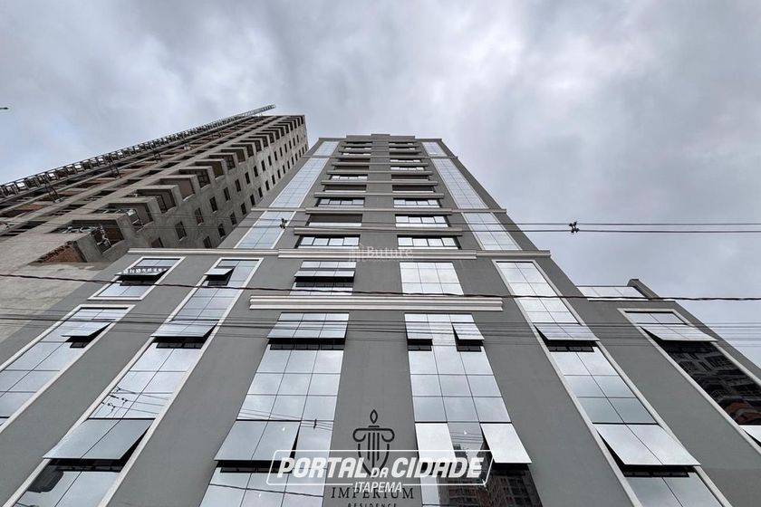 Apartamento &agrave; venda - 98m&sup2; - 
