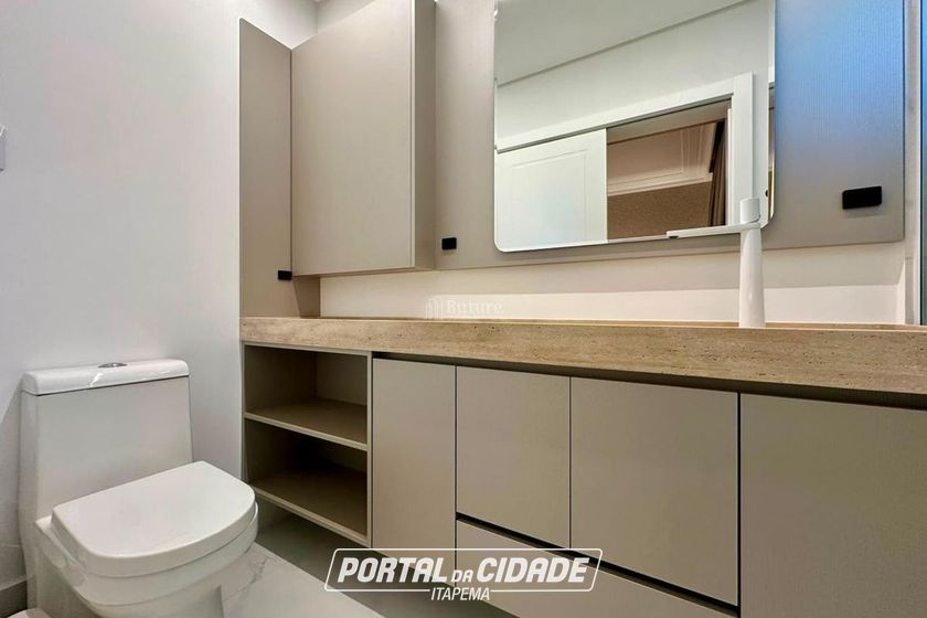 Apartamento &agrave; venda - 210m&sup2; - Centro