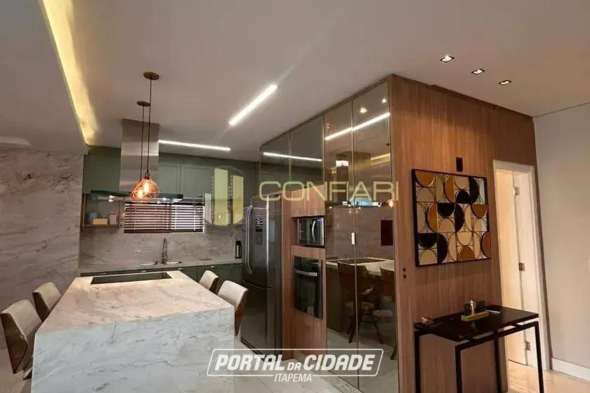 Apartamento para alugar - 258m&sup2; - meia praia