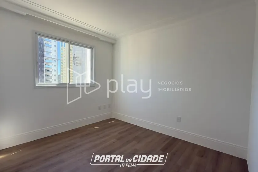 Apartamento &agrave; venda - 143m&sup2; - Canto da Praia