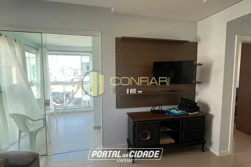Apartamento para alugar - 80m&sup2; - Meia praia