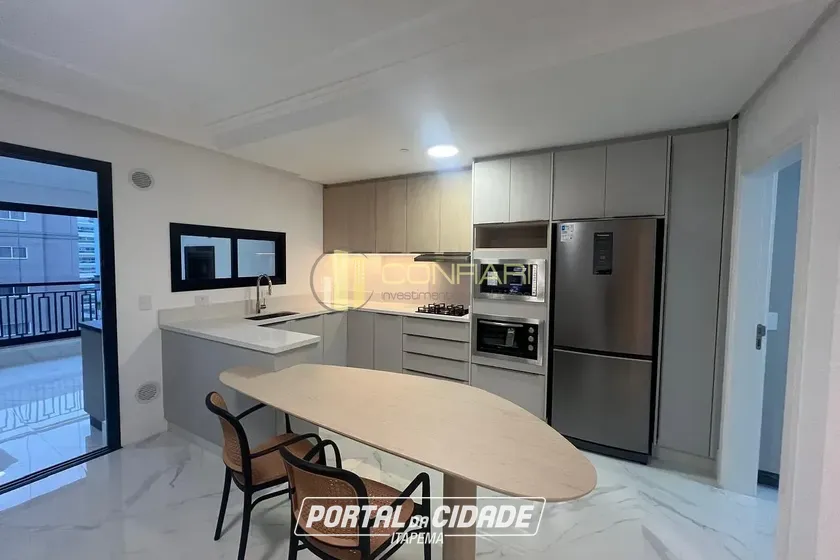 Apartamento para alugar - 187m&sup2; - meia praia