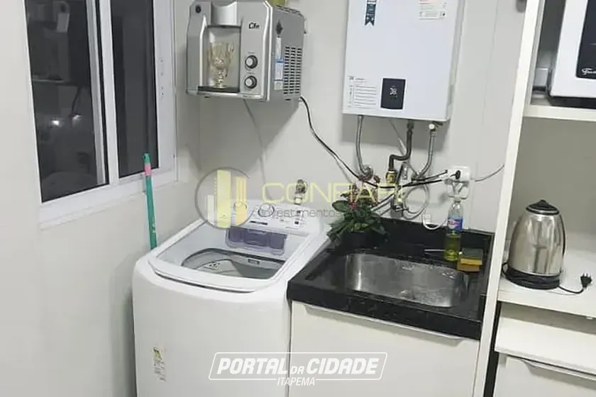 Apartamento para alugar - 80m&sup2; - Meia Praia