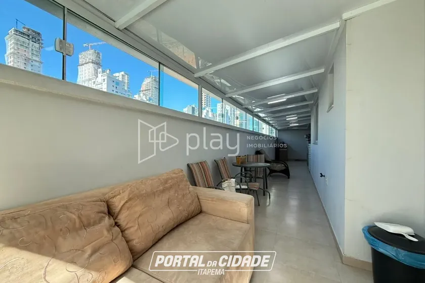 Apartamento &agrave; venda - 85m&sup2; - Meia Praia