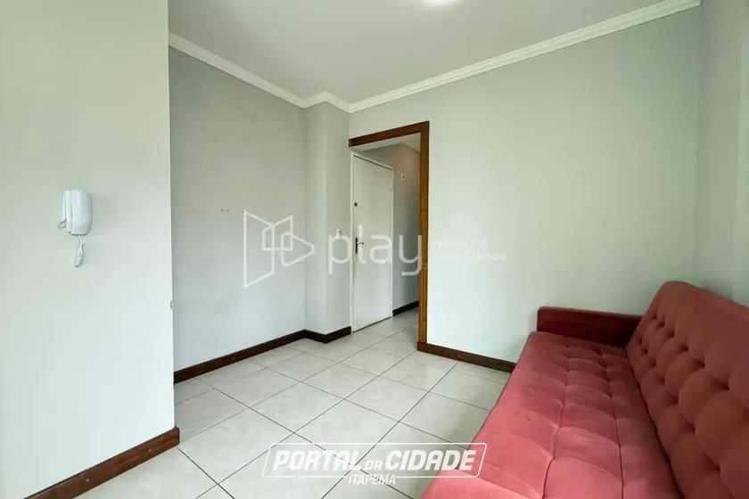 Apartamento &agrave; venda - 100m&sup2; - Meia Praia