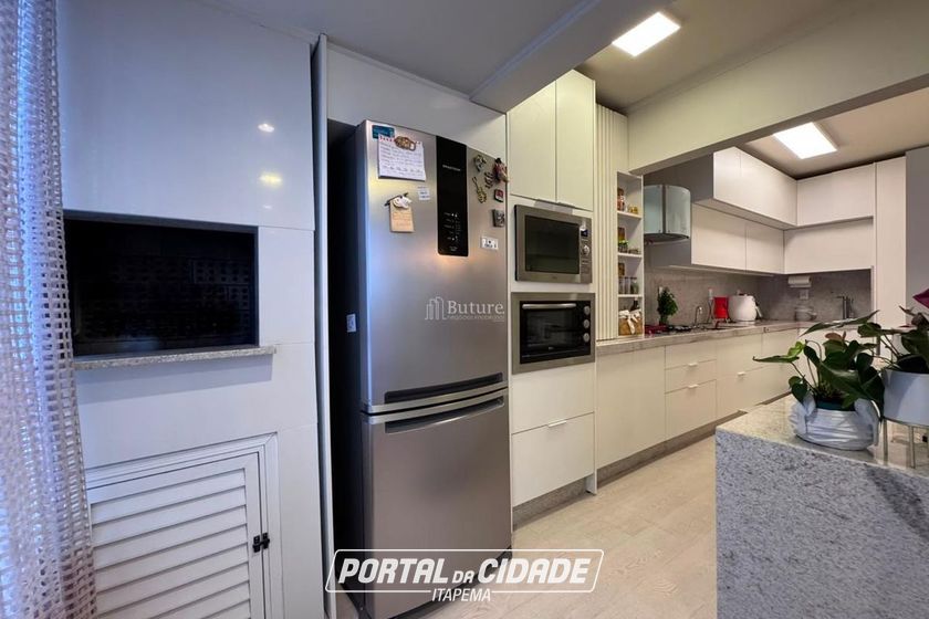 Apartamento &agrave; venda - 74m&sup2; - Centro