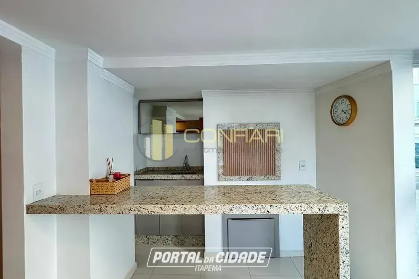 Apartamento &agrave; venda - 123m&sup2; - meia praia