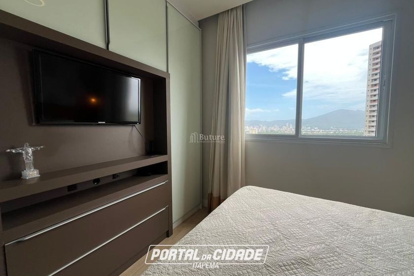 Apartamento &agrave; venda - 85m&sup2; - Meia Praia