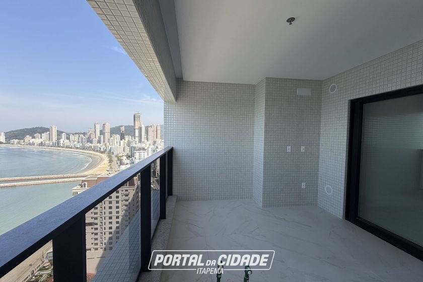 Apartamento &agrave; venda - 178m&sup2; - Centro