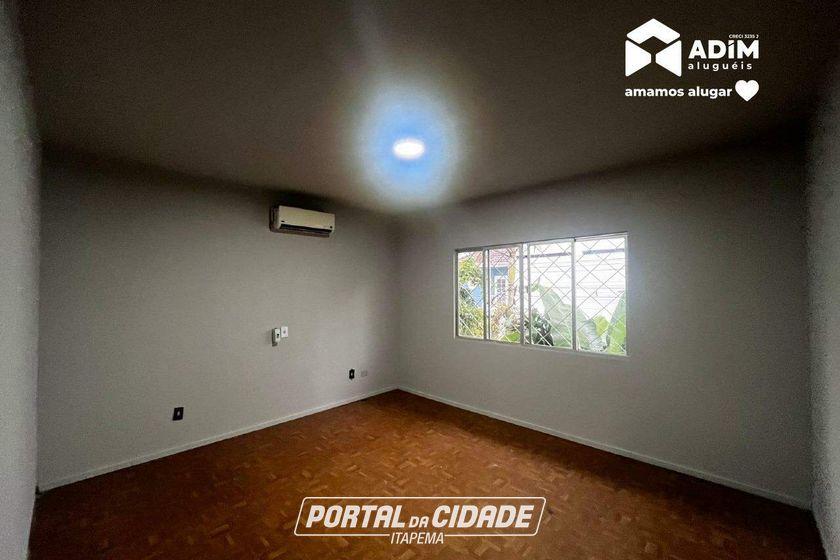 Casa para alugar - 211m&sup2; - Centro
