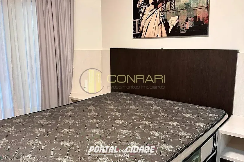 Apartamento para alugar - 98m&sup2; - meia praia