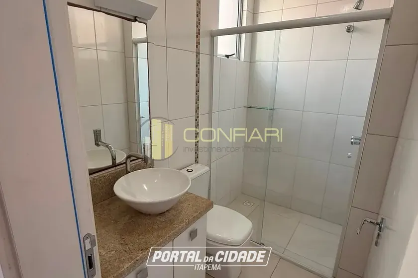 Apartamento &agrave; venda - 154m&sup2; - Meia Praia