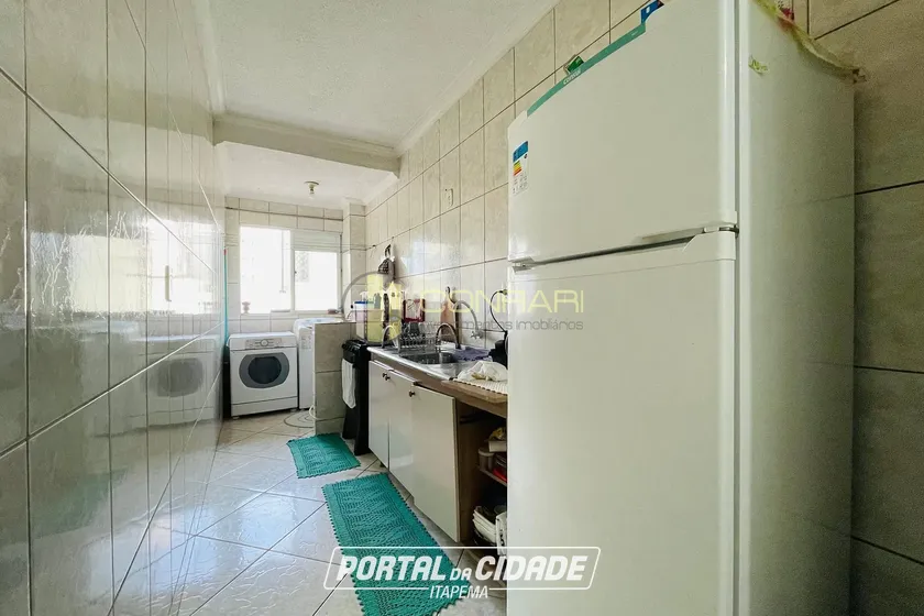Apartamento &agrave; venda - 60m&sup2; - Meia Praia