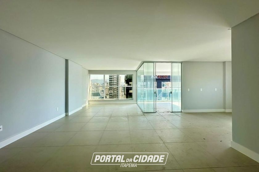 Apartamento &agrave; venda - 160m&sup2; - Andorinha