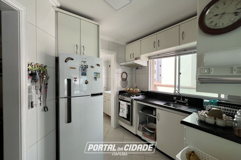 Apartamento para temporada - 95m&sup2; - Meia Praia