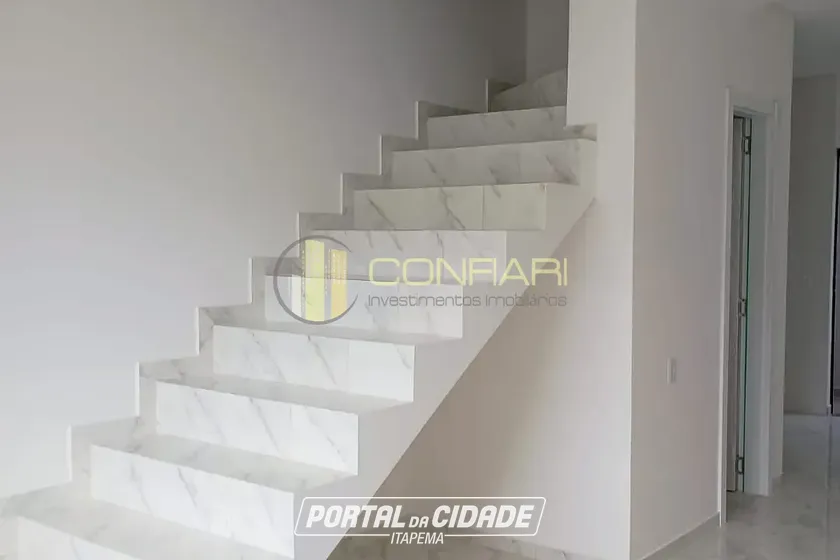 Sobrado &agrave; venda - 67m&sup2; - Morretes