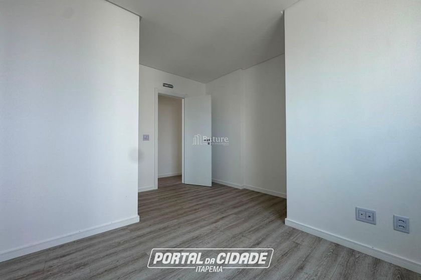 Apartamento &agrave; venda - 143m&sup2; - Centro