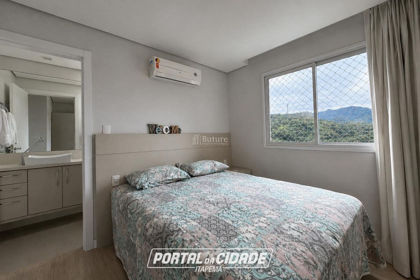 Apartamento &agrave; venda - 100m&sup2; - Centro