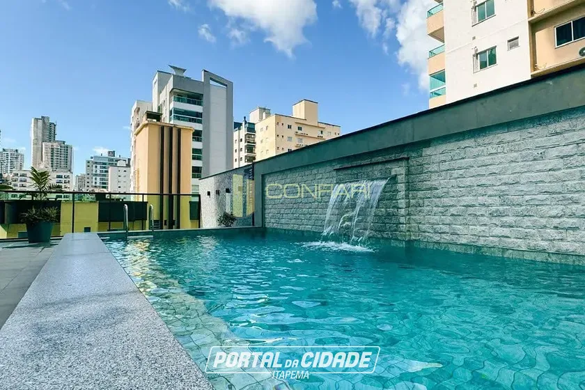 Apartamento &agrave; venda - 114m&sup2; - Meia Praia