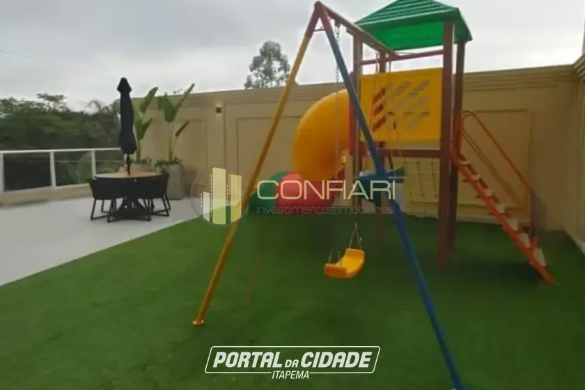 Apartamento para alugar - 95m&sup2; - Meia Praia