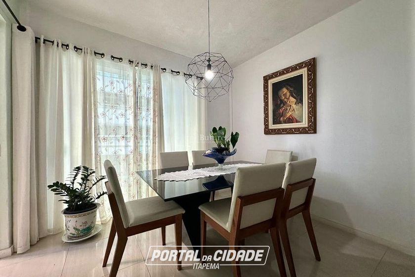 Apartamento &agrave; venda - 147m&sup2; - Meia Praia