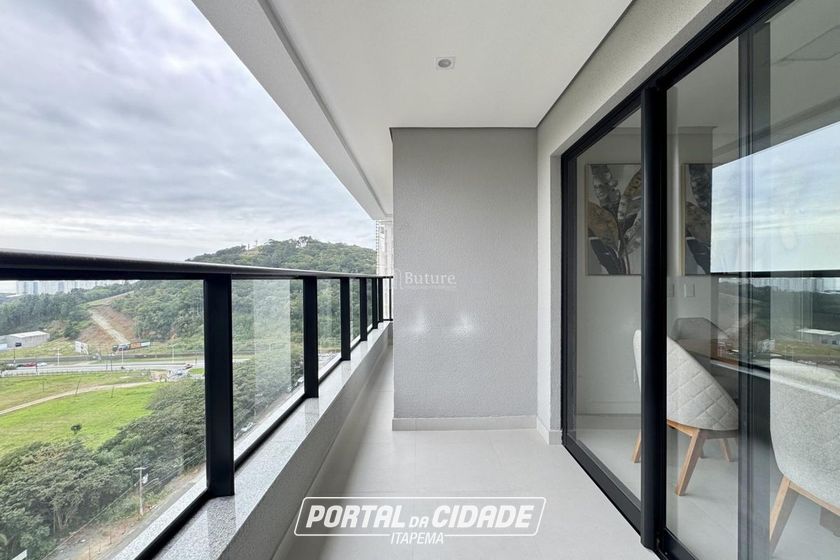 Apartamento &agrave; venda - 84m&sup2; - Praia Brava