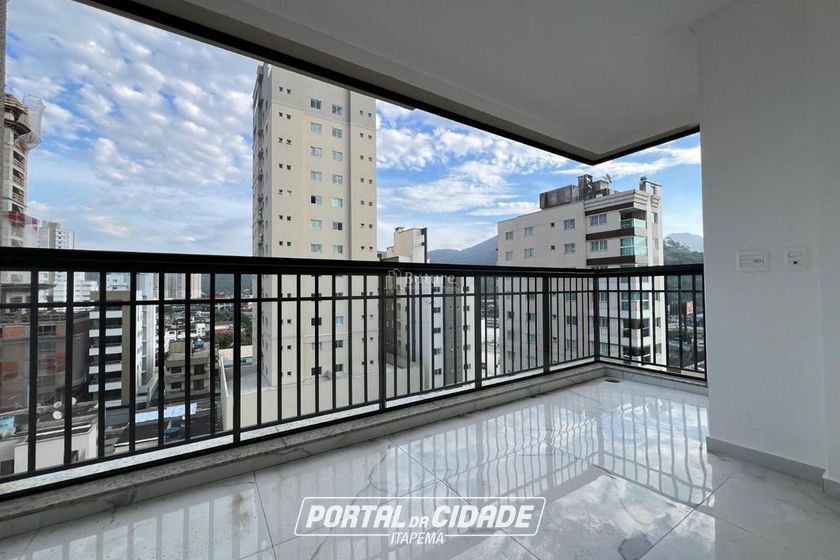 Apartamento &agrave; venda - 117m&sup2; - Centro