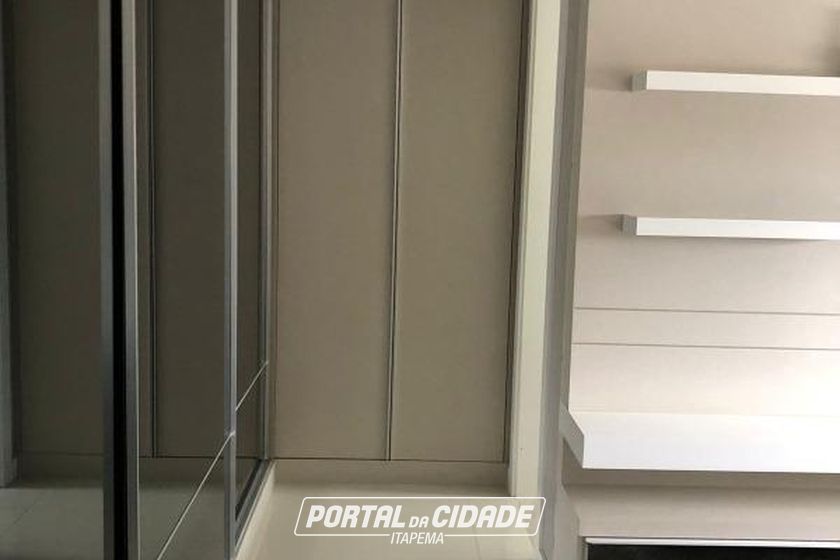 Apartamento para alugar - 130m&sup2; - Centro