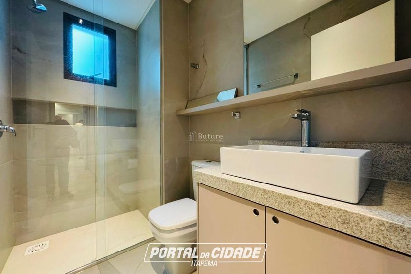 Apartamento &agrave; venda - 138m&sup2; - Centro
