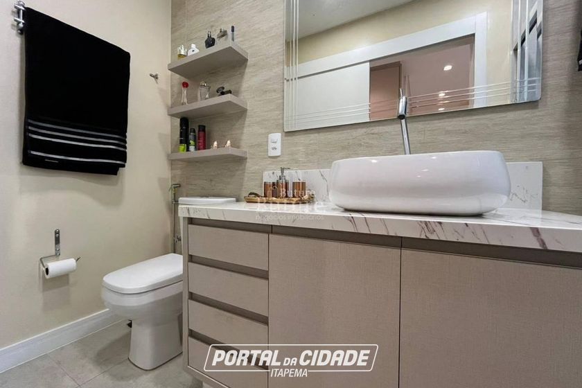 Apartamento &agrave; venda - Meia Praia