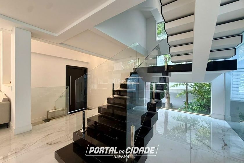 Casa &agrave; venda - 1200m&sup2; - Praia Brava