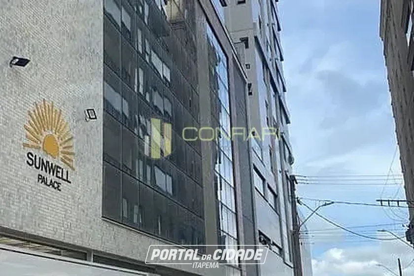 Apartamento para alugar - 163m&sup2; - Meia Praia